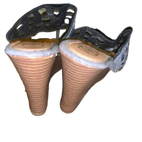 Daisy Fuentes bling wedge heels - Picture 4 of 5